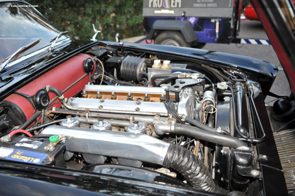 Jaguar Mk X 3.8 engine