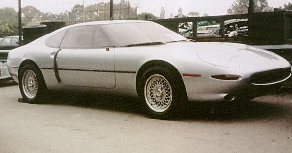 Jaguar XK8 (X100)